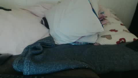 Snapshot of lariss__ chatting on 15, 1, 2026 Lariss online show from 15, 1, 2026