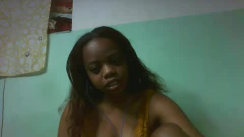 larissa645771 online show from 16, 9, 2025