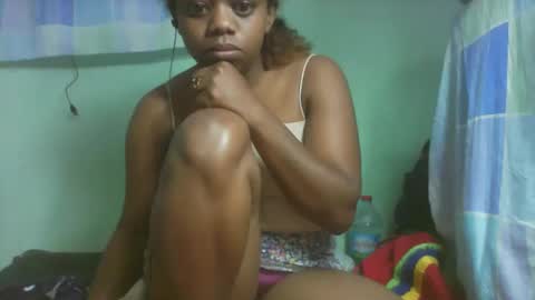 larissa645771 online show from 30, 10, 2025