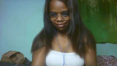 larissa645771 online show from 28, 2, 2026