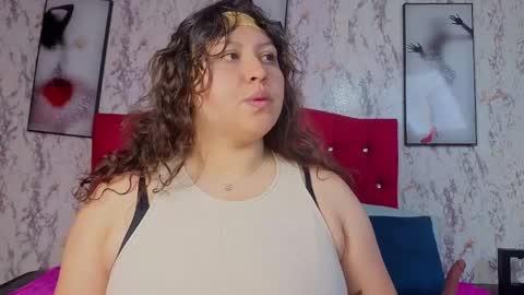 larissa_antonella online show from 21, 4, 2026