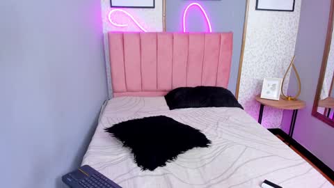 Snapshot of larissaevans chatting on 20, 1, 2025 Valentina online show from 20, 1, 2025