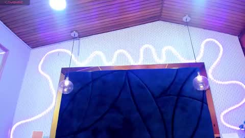 Snapshot of larissaevans chatting on 11, 2, 2025 Valentina online show from 11, 2, 2025