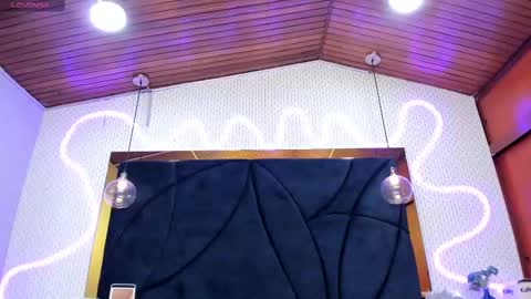 Snapshot of larissaevans chatting on 18, 2, 2025 Valentina online show from 18, 2, 2025