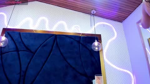 Snapshot of larissaevans chatting on 27, 2, 2025 Valentina online show from 27, 2, 2025