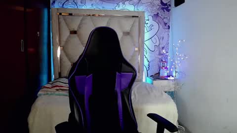 larry online show from 22, 4, 2026