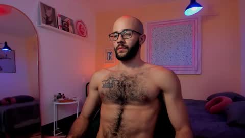 larry_stewart online show from 10, 2, 2026