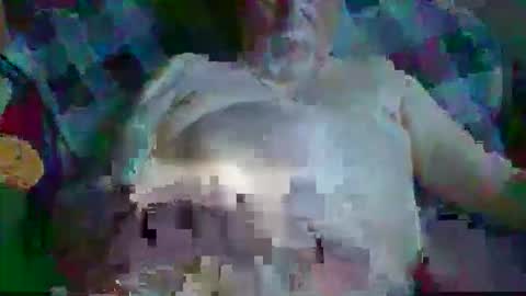 larryw01 online show from 27, 5, 2026