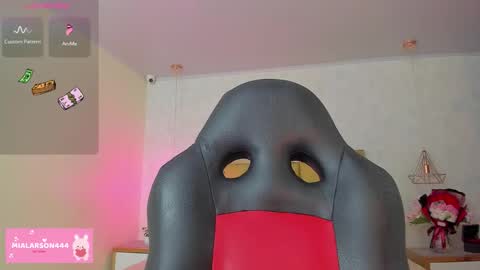  MIA  online show from 26, 2, 2026