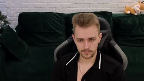 Lars online show from 4, 12, 2024