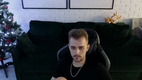 Lars online show from 8, 12, 2024