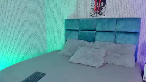 Lary  online show from 22, 12, 2025