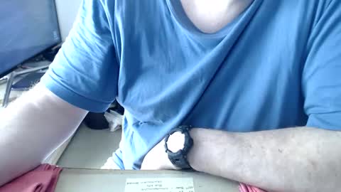 Andreas  Latexlover  online show from 5, 3, 2025