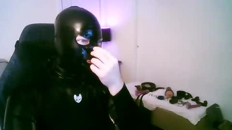 Snapshot of latexminheadroom chatting on 8, 3, 2025 latexminheadroom online show from 8, 3, 2025
