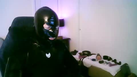Snapshot of latexminheadroom chatting on 10, 3, 2025 latexminheadroom online show from 10, 3, 2025