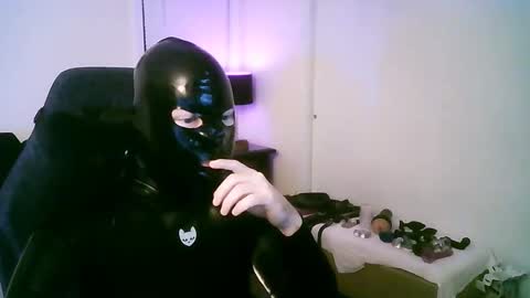 Snapshot of latexminheadroom chatting on 8, 10, 2025 latexminheadroom online show from 8, 10, 2025