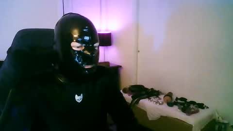 Snapshot of latexminheadroom chatting on 20, 10, 2025 latexminheadroom online show from 20, 10, 2025