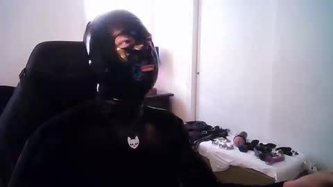 Snapshot of latexminheadroom chatting on 24, 10, 2025 latexminheadroom online show from 24, 10, 2025