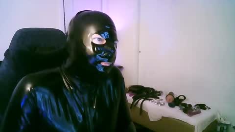 Snapshot of latexminheadroom chatting on 27, 10, 2025 latexminheadroom online show from 27, 10, 2025