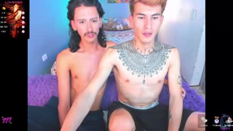 latin_boysxxx_ online show from 22, 4, 2026