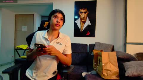 Snapshot of latin_couple77 chatting on 9, 3, 2025 Sara y Andy online show from 9, 3, 2025