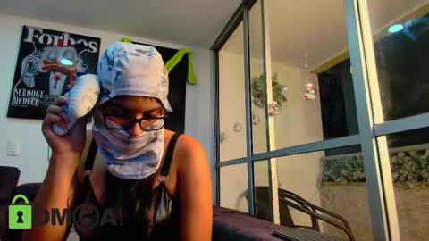 Snapshot of latin_couple77 chatting on 13, 1, 2026 Sara y Andy online show from 13, 1, 2026