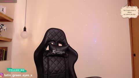 latin_green_eyes_ online show from 17, 2, 2025