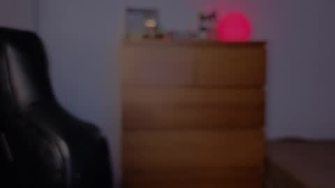  Free OF online show from 22, 9, 2025