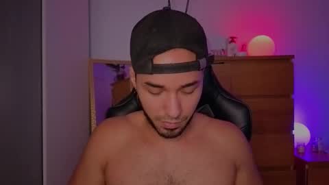  Free OF online show from 22, 10, 2025