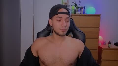  Free OF online show from 4, 12, 2025