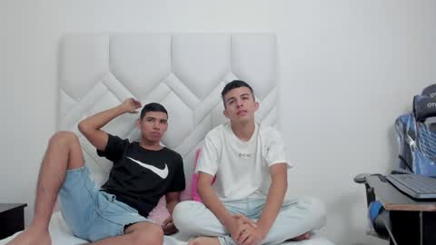 Snapshot of latin_milk_18 chatting on 18, 1, 2025 Mao Danny online show from 18, 1, 2025