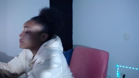 karen online show from 23, 9, 2025