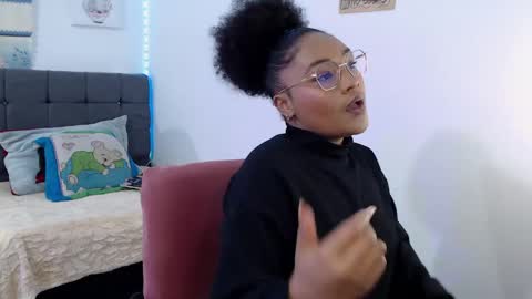 karen online show from 25, 4, 2026