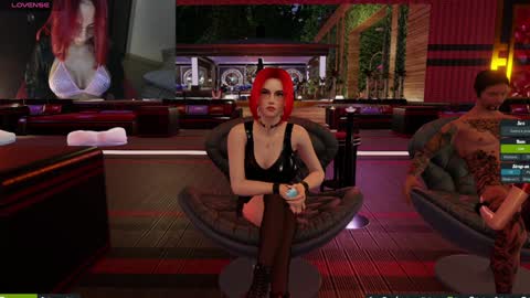 Snapshot of latina_french chatting on 12, 1, 2025 leidy online show from 12, 1, 2025