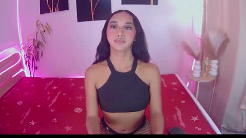 Snapshot of latina_kia chatting on 16, 11, 2025 latina_kia online show from 16, 11, 2025