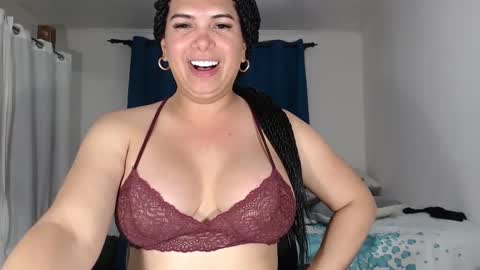 FLOR SALVAJE online show from 1, 3, 2025