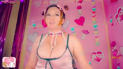 Snapshot of latinagood chatting on 22, 2, 2025 paula online show from 22, 2, 2025