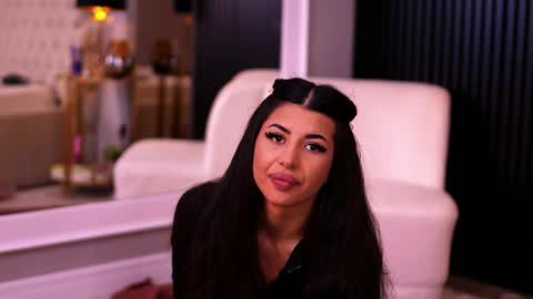 Latina online show from 19, 4, 2026