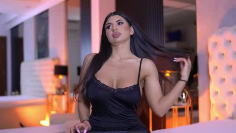 Snapshot of latinaloco chatting on 14, 5, 2026 Latina online show from 14, 5, 2026