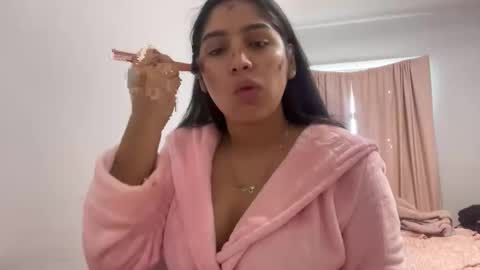 latinamamii1121 online show from 12, 1, 2026