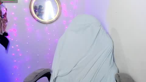latinamav22 online show from 27, 7, 2026