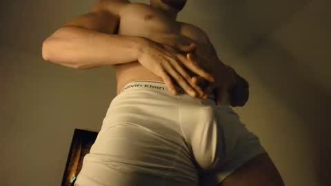 LatinBoyVIP  Colombian online show from 8, 5, 2026
