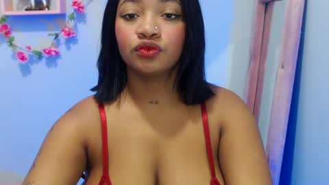 latinbrunett1 online show from 26, 7, 2026