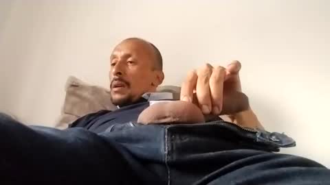 latinhardfuker1980 online show from 10, 2, 2025