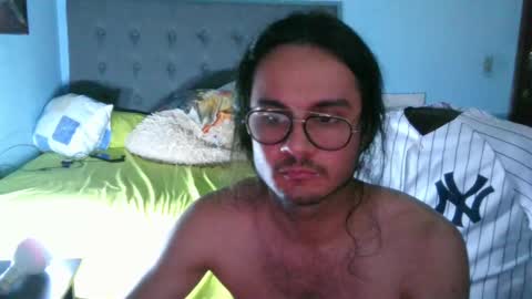 latinincognito online show from 5, 3, 2025