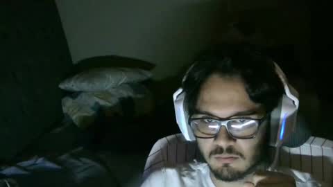 latinincognito online show from 4, 3, 2026