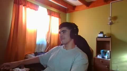 latinn_babe online show from 4, 2, 2025