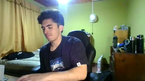 Snapshot of latinn_babe chatting on 8, 6, 2026 latinn_babe online show from 8, 6, 2026