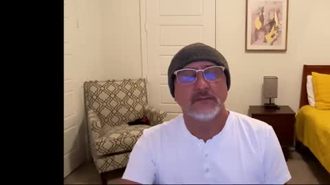 Snapshot of latinnous chatting on 10, 1, 2026 QS - INDEPENDENT MODEL online show from 10, 1, 2026