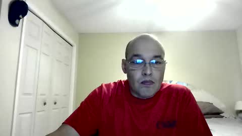 Snapshot of latinoinfla chatting on 12, 10, 2025 latinoinfla online show from 12, 10, 2025